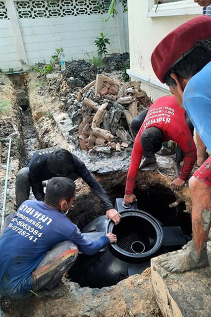 ช่างรับเหมาตอกเสาเข็ม