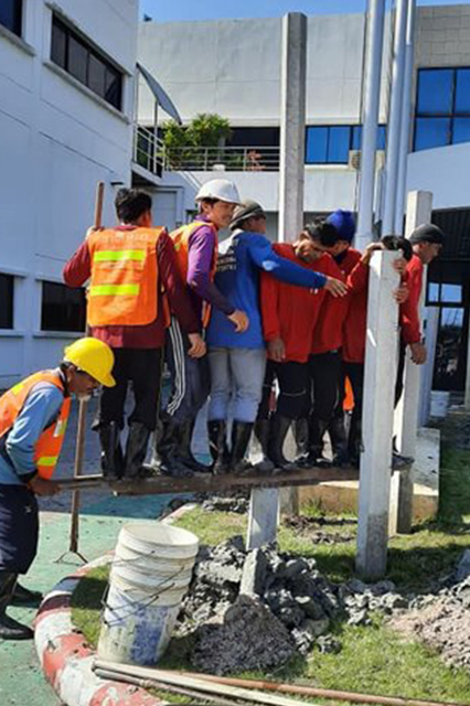 ช่างรับเหมาตอกเสาเข็ม